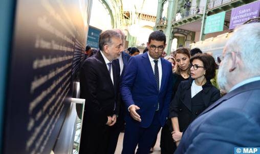 الوزير بنسعيد يدشن جناح المغرب ضيف شرف مهرجان باريس للكتاب 2025