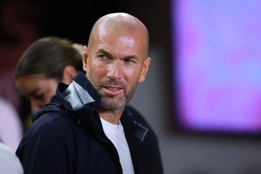زيدان يتوق لتولي تدريب منتخب فرنسا: إنه حلم
