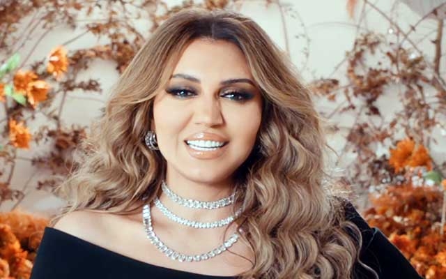 أسماء لمنور تستعد لإصدار ألبوم خامس يمزج بين الإيقاعات الخليجية والروح المغربية