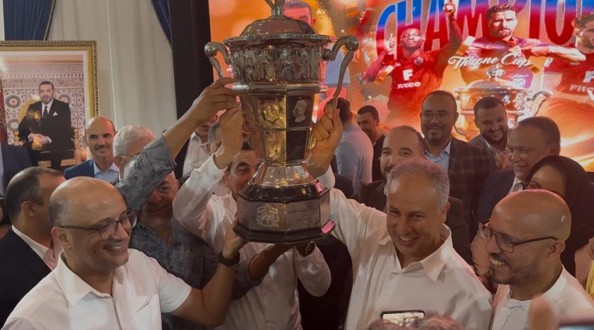 كودار رئيس الجهة يخطف الاضواء في ليلة الاحتفاء بتتويج 'اولمبيك اسفي' بكأس العرش