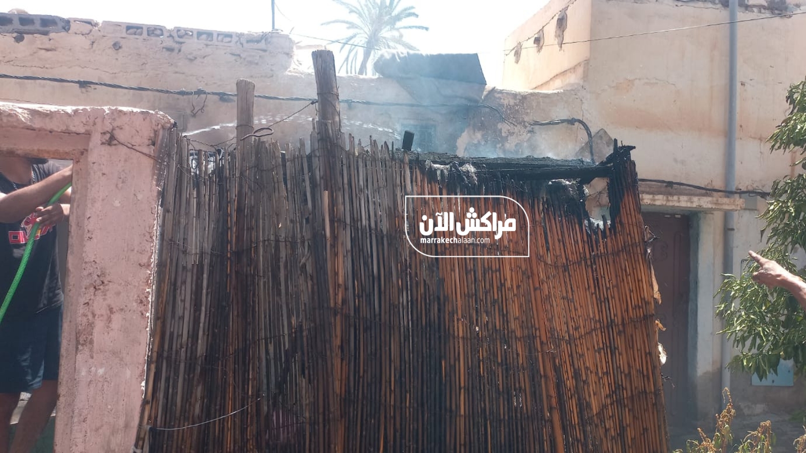 حادث سير 'بجكني' يعرقل إخماد حريق بحي العسكري بمراكش والسكان يتدخلون لإطفاء النيران
