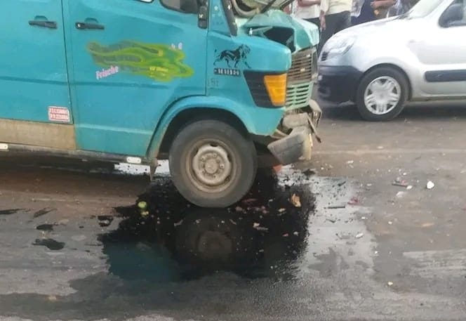 حادث سير بالعطاوية يخلف خسائر مادية جسيمة