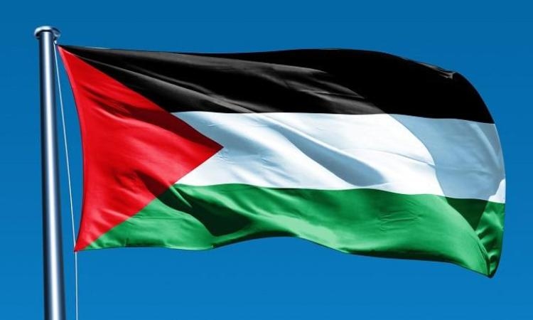 مطالبات فلسطينية بمراجعة قرار فرض عقوبات أمريكية على مسؤولين بالسلطة