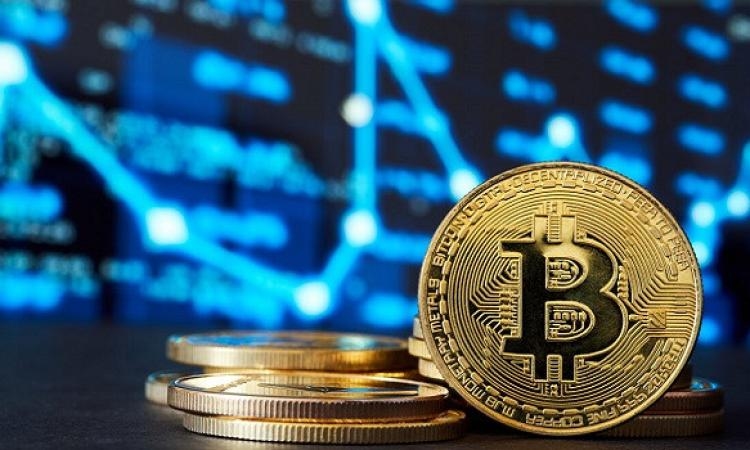 تداول عملة بيتكوين عند 107 آلاف دولار في سوق العملات الرقمية
