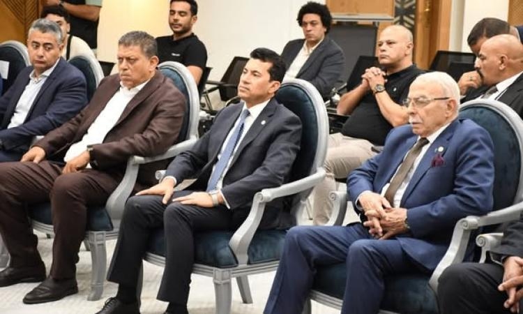 صبحي يشهد المؤتمر الصحفي لتقديم الإسباني باسكوال مديرا فنيا لمنتخب اليد