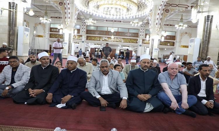 سكرتير البحر الأحمر يشهد احتفالية رأس السنة الهجرية بمسجد الميناء الكبير
