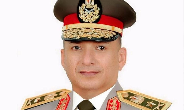 قائد "الدفاع الجوي": نعمل ليلا نهارا على حماية سماء مصر ضد كل من يقترب منها