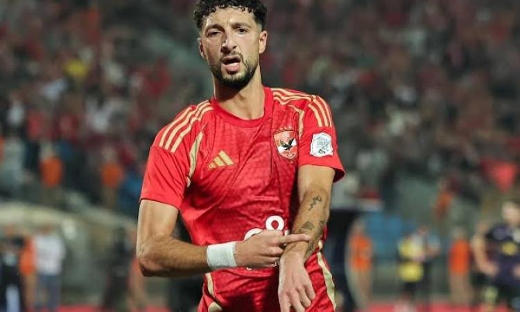 الأهلي يفتح المزاد لبيع مهاجمه الفلسطيني وسام أبو على