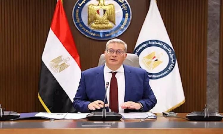البترول: ربط حقل "كرونوس" القبرصي بمحطات الإسالة المصرية في 2027