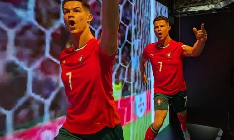 افتتاح معرض كريستيانو رونالدو في هونج كونج