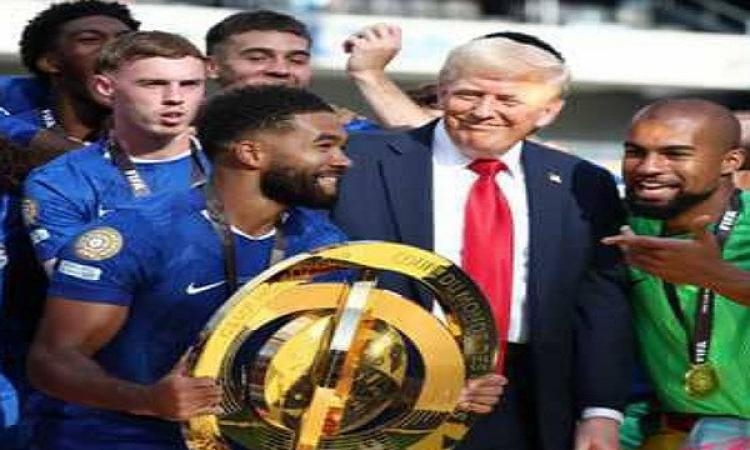 ترامب: بيليه أعظم لاعب كرة قدم