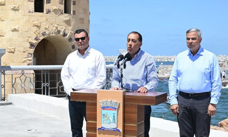 مدبولي يشيد بمبادرة مقدمة لإدخال الإسكندرية ضمن منظومة التأمين الصحي الشامل