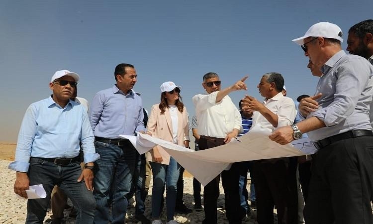 محافظ الجيزة يتفقد خلية الدفن الصحي بشبرامنت