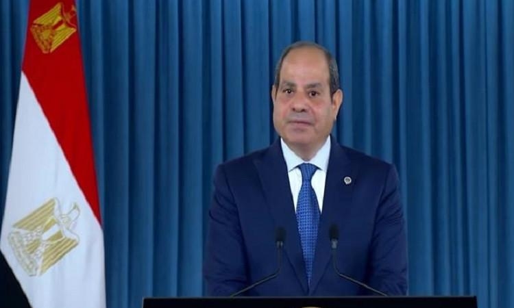 كاتب صحفي يسلط الضوء على كلمة الرئيس السيسي فى ذكرى ثورة 23 يوليو