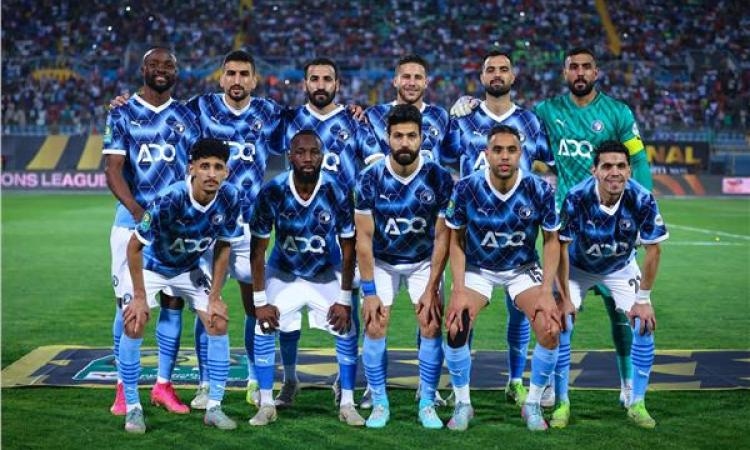 الفيفا يعقد اجتماعا مع مسؤولي بيراميدز لبحث ترتيبات مباراة أوكلاند سيتي