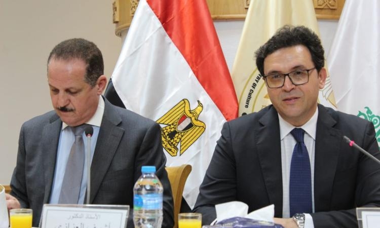فوز "لمعي" و"درويش" و"زايد" و"منصور" بجوائز النيل لعام 2025