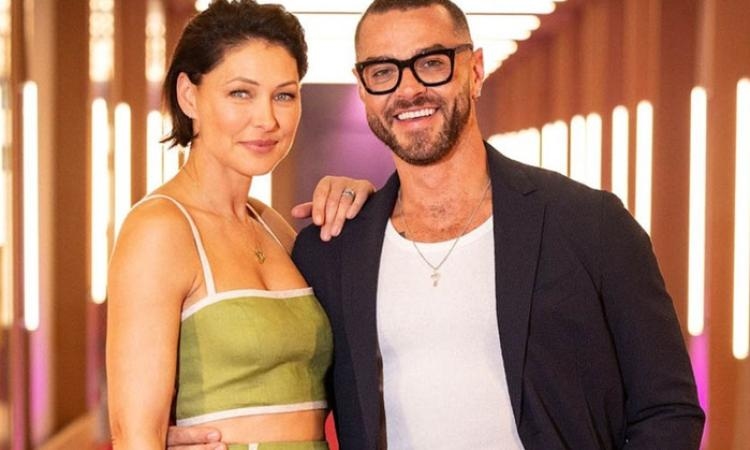 ريتا أورا تتعاون مع "نتفليكس" بإطلاق أغنية لمسلسل "Love Is Blind UK"