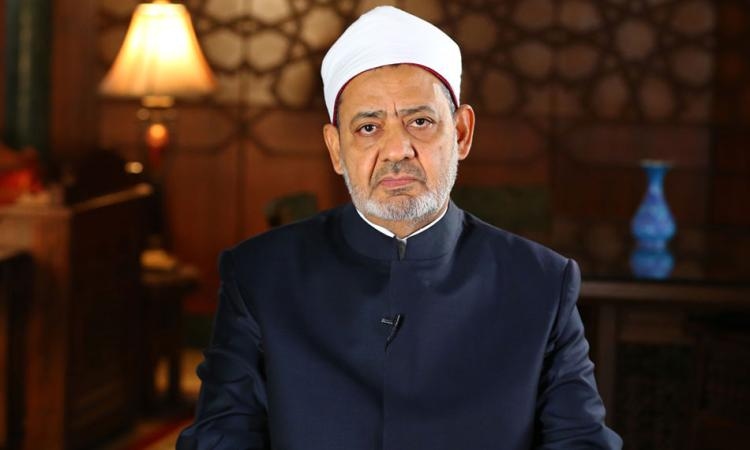 حذف فيديو مفبرك لشيخ الأزهر بالذكاء الاصطناعي