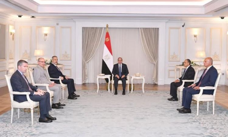 الرئيس السيسي يؤكد أهمية مواصلة العمل على تعزيز العلاقات بين مصر وتركيا