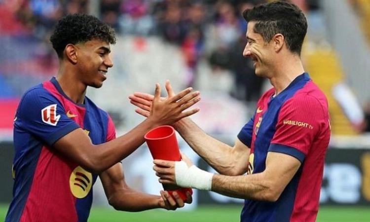عقوبات "يويفا" تطول ثنائي برشلونة