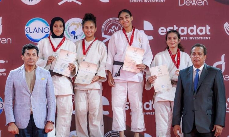 وزير الرياضة يشهد منافسات البطولة العربية للجودو للأندية بالإسكندرية