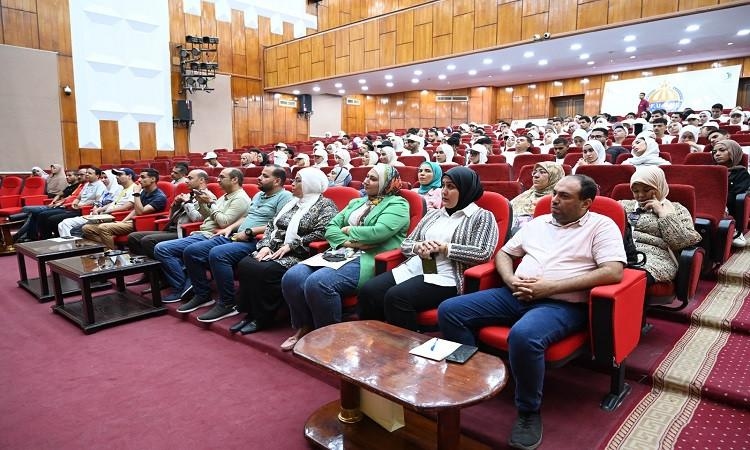 جامعة الفيوم: انطلاق معسكر إعداد القادة على مستوى كليات الجامعة