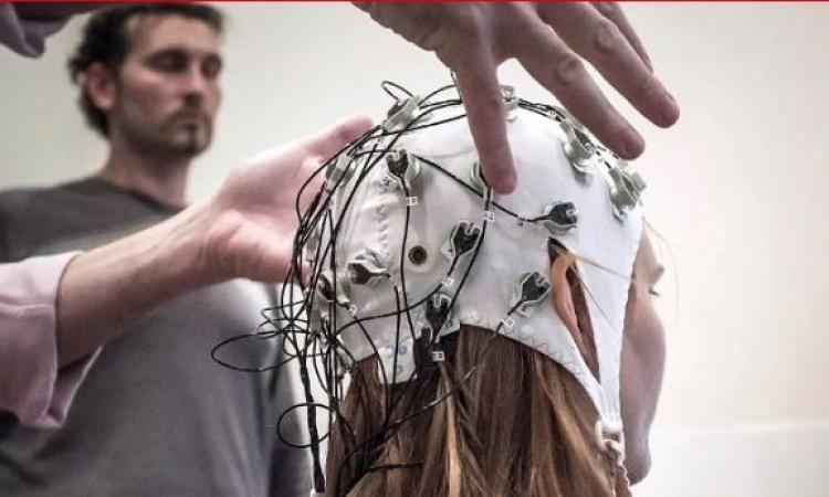 باحثون يطورون ذاكرة رقمية تقرأ أفكار الإنسان
