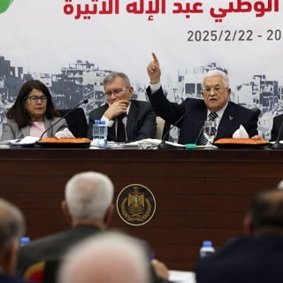 Palestinian Authority President Mahmoud Abbas At Fatah Revolutionary Council Session: We Will Not Stop The Payments To The Prisoners And The Martyrs' Families