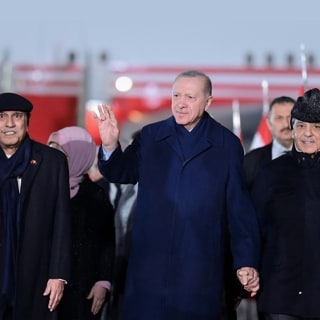 Columns In Urdu Dailies Discuss Turkey-Pakistan Defense And Trade Relations: 'Pakistan Stood With Turkey On The Cyprus Issue, While Turkey Echoed Pakistan's Stance On The Kashmir Issue'; 'Turkey And Pakistan Are Considered Leaders Of The Muslim Ummah'