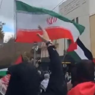 At Melbourne, Australia Pro-Islamic Republic of Iran Rally, Protesters Chant: We Respond to Your Call, Oh Khamenei, Qasem Soleimani; Away with Humiliation!