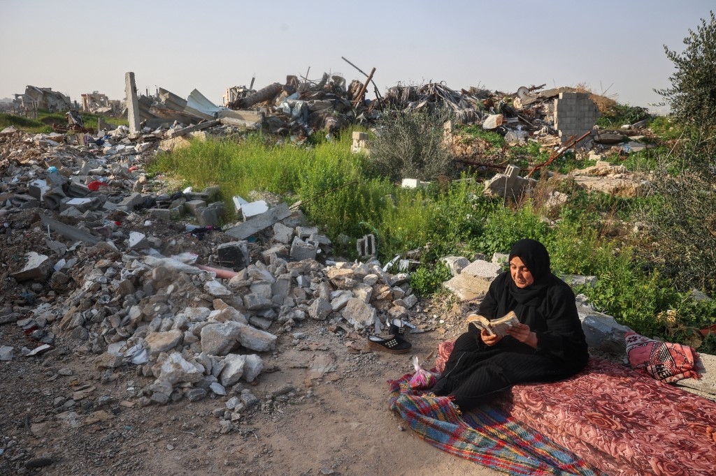 In open letter, Hamas official asks Trump to meet with freed Palestinian prisoners