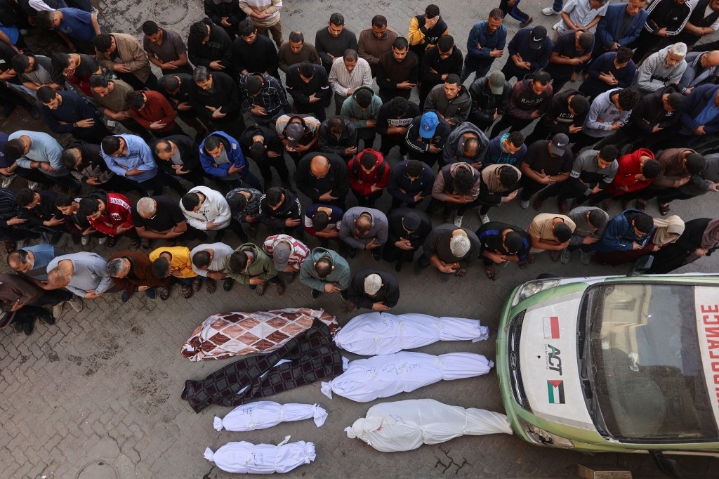 Almost 40,000 children lost a parent during Gaza war