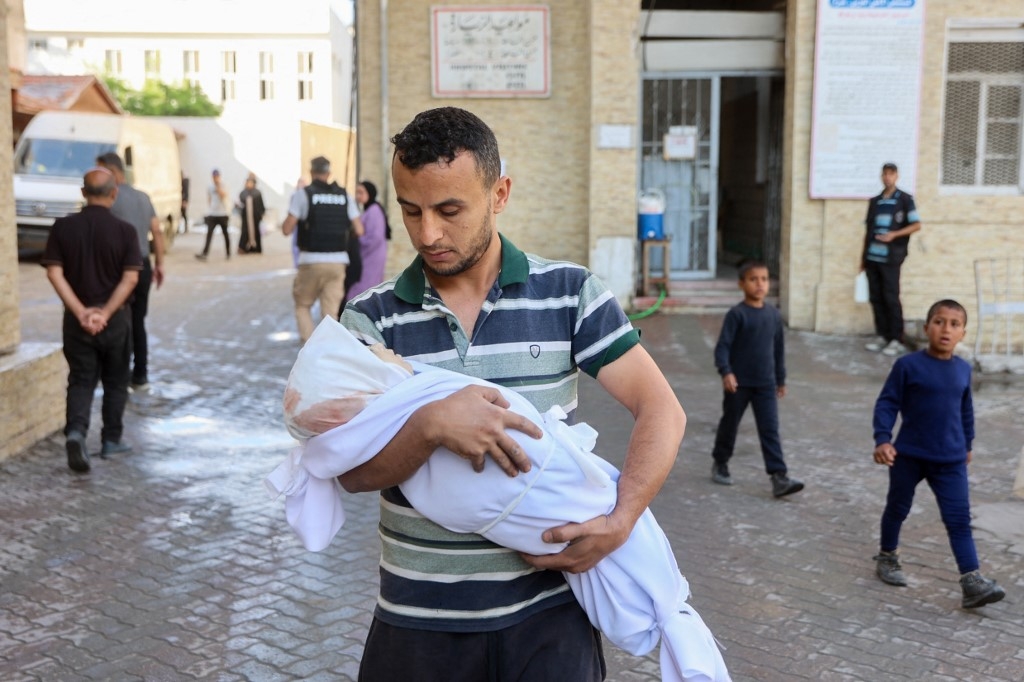 Palestinian writer Ahmed Masoud loses more family in Israeli assault on Gaza