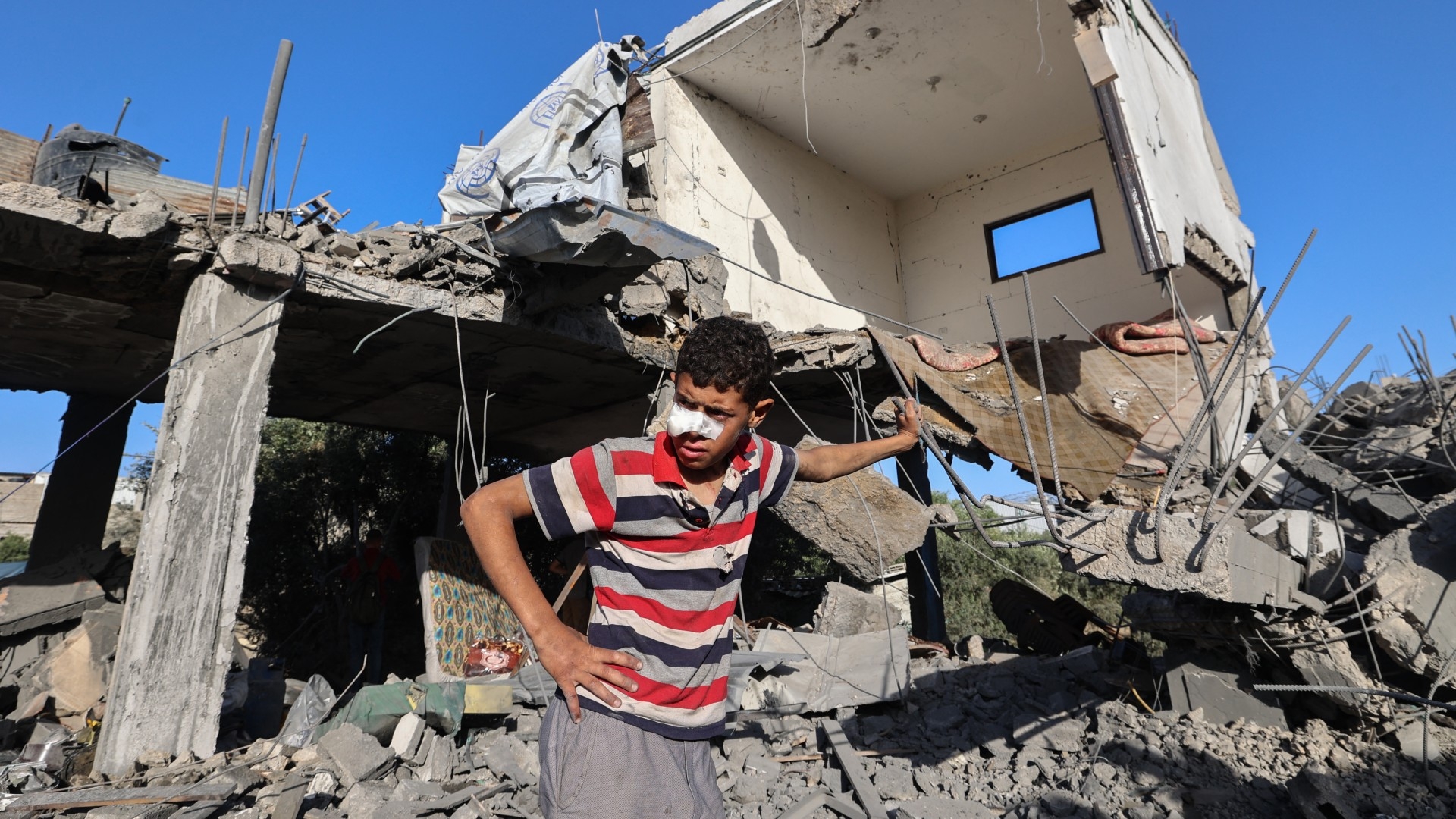 Israel accused of using aid control to forcibly displace Palestinians