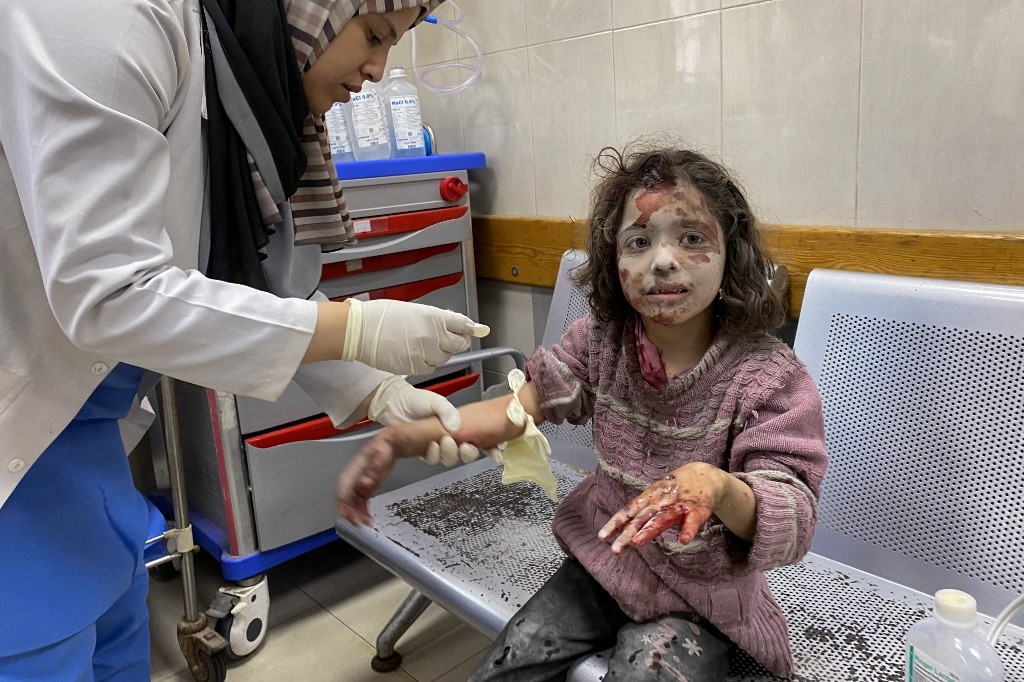 Israel justifies Gaza shooting that killed dozens seeking aid