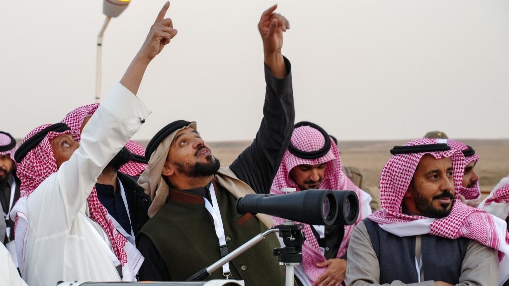 Eid al-Fitr 2025: Does Saudi Arabia report impossible moon sightings?