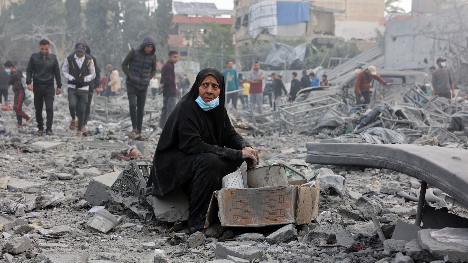 ‘It's only a matter of days': Palestinians bid farewell as Israel rains bombs on Gaza