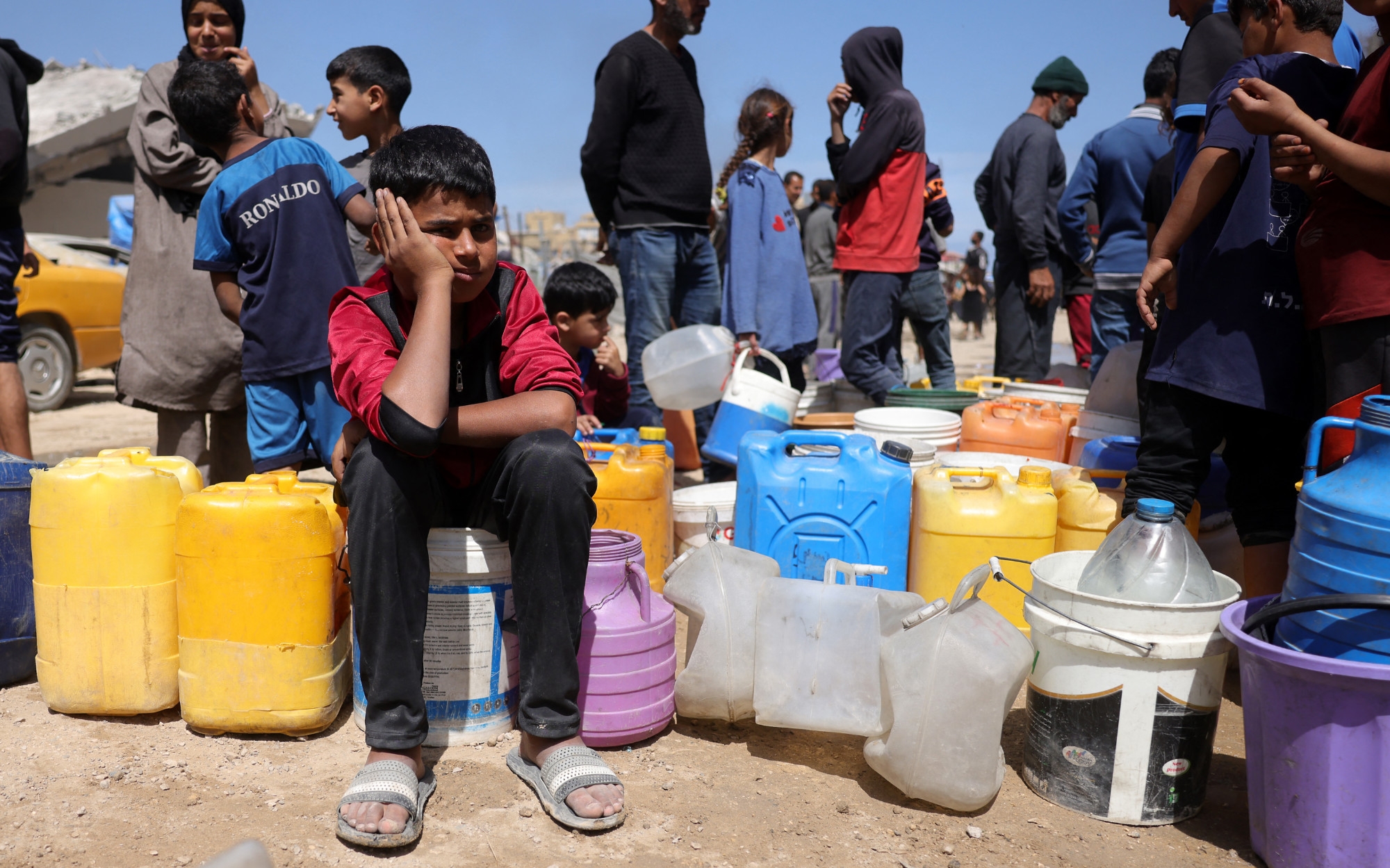 No aid has reached Palestinians in Gaza yet, despite Israeli claim of delivery