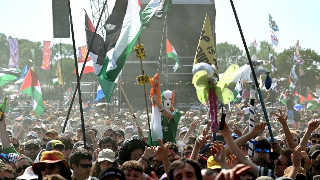 'Death to the IDF' chant echoes through Glastonbury Festival amid Gaza war anger