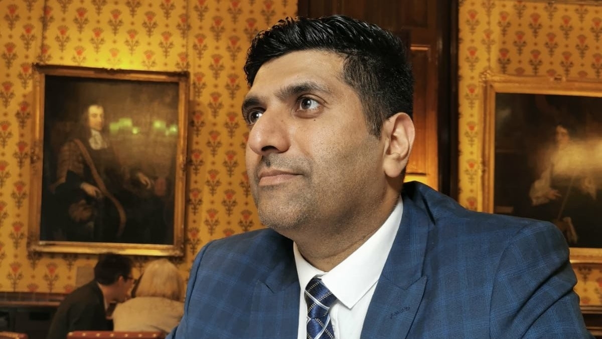 Labour's faith minister backs new British Muslim Network