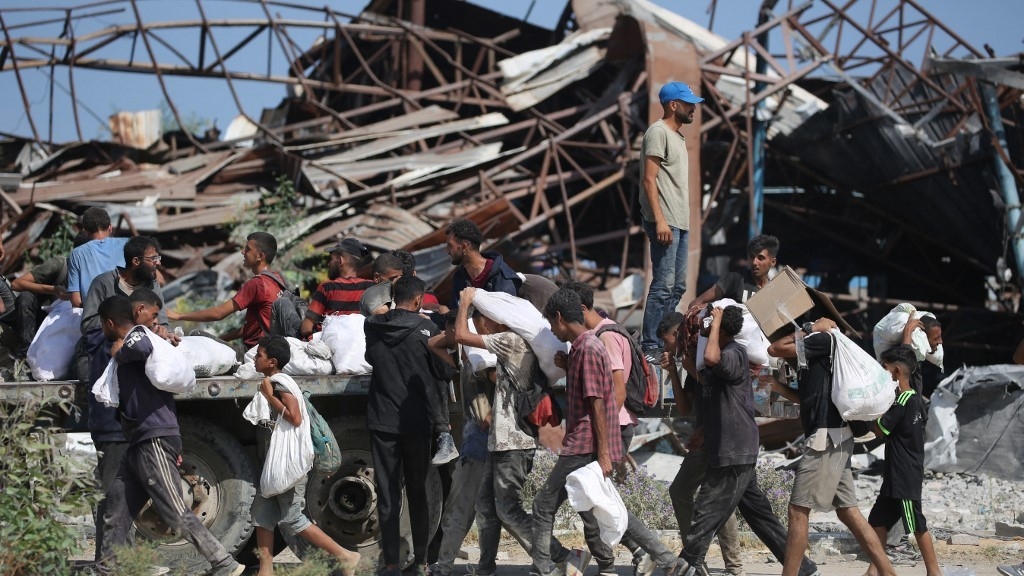 Former Israeli intelligence chiefs call for an end to war on Gaza