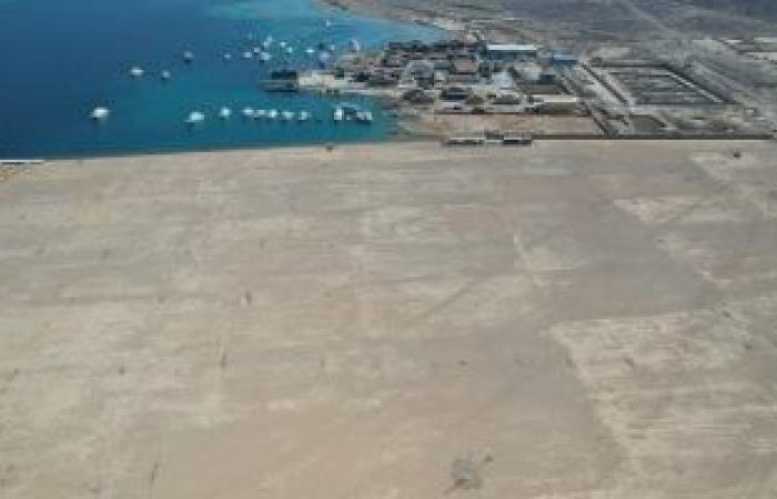 وزارة النقل تنشئ محطة متعددة الأغراض بميناء سفاجا.. صور
