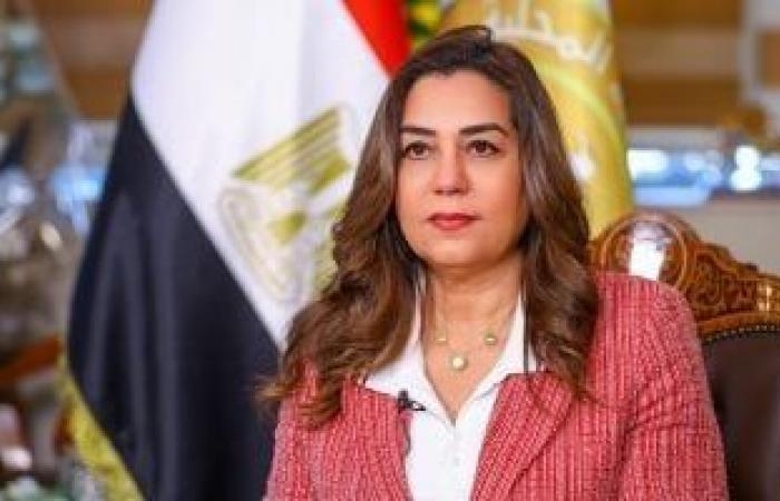 وزيرة التنمية المحلية تقيل سكرتير عام محافظة سوهاج بعد المشادة مع نائب المحافظ