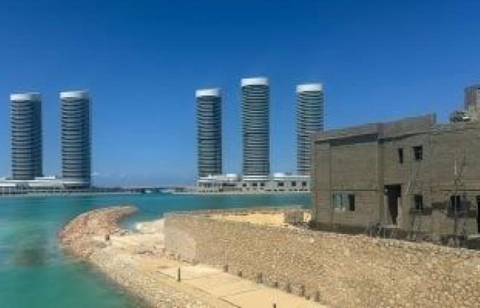 عايز الحاجات دى تخلص بسرعة.. توجيهات رئيس الوزراء لوزير الإسكان بالعلمين