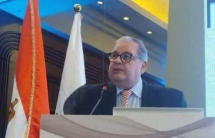 وتؤثر على صحتهم النفسية..طارق عكاشة: 25% من سكان العالم يعيشون فى أماكن بها حروب