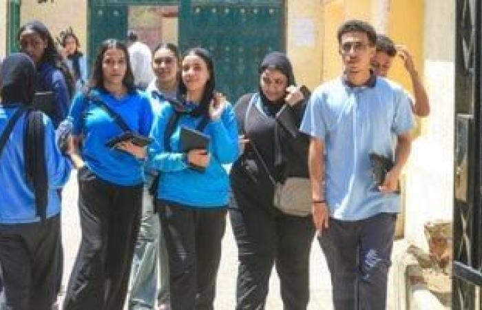 اختلافات امتحان اللغة الإنجليزية للثانوية بين النظامين القديم والجديد