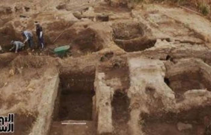 أخبار مصر.. الكشف عن مدينة تعود للدولة الوسطى فى منطقة الكرنك بالأقصر
