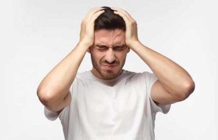 هل من الطبيعي الإصابة بالصداع مع متلازمة القولون العصبي؟