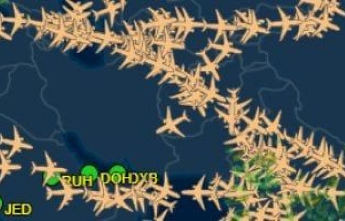 موقع عالمى يرصد خلو أجواء الخليج العربي من الطيران تزامنا مع ضربة إيران