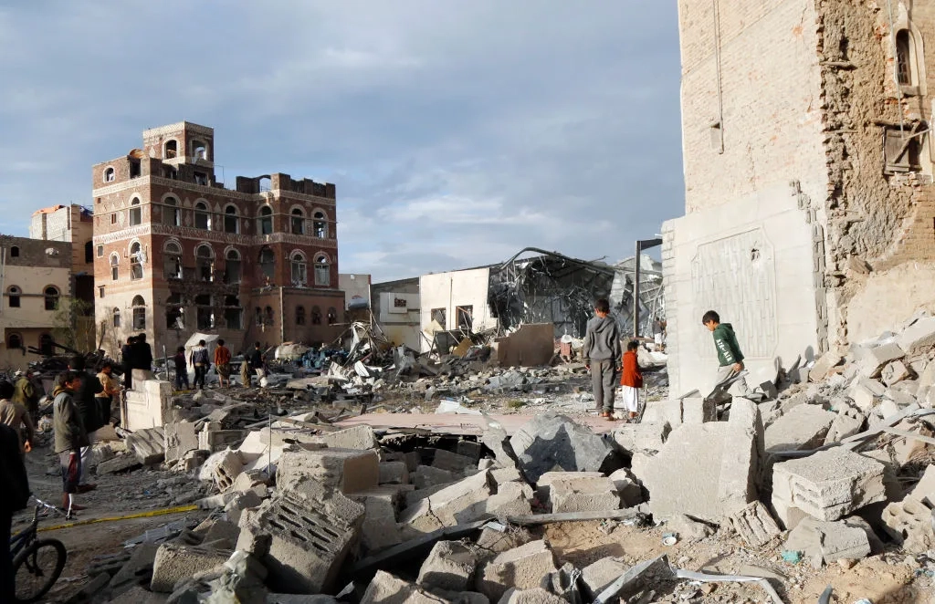US Strikes Yemen Oil Port, Kills 38